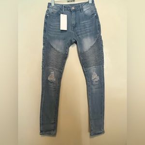 Moto Style Skinny Stretch Jeans NWT - size 4
